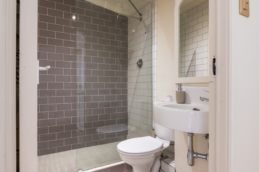 To Let 1 Bedroom Property for Rent in Gardens Western Cape